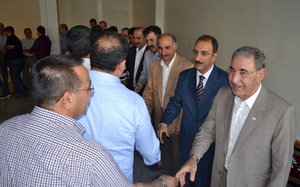 Şanlıurfa Belediyesi\'nde Bayramlaşma Töreni