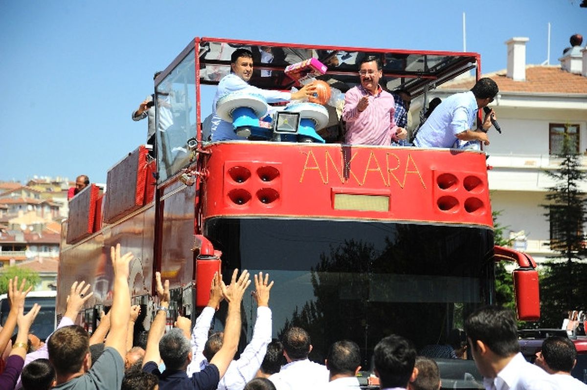 Başkan Gökçek\'in Bayramlaşma Turu Devam Ediyor