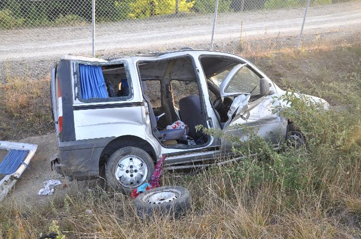 Düzce Tem Otoyolunda Kaza: 6 Yaralı