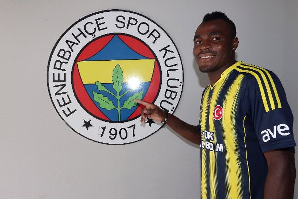 Fenerbahçe, Emenike ile 4 Yıllık Anlaşma Sağladı