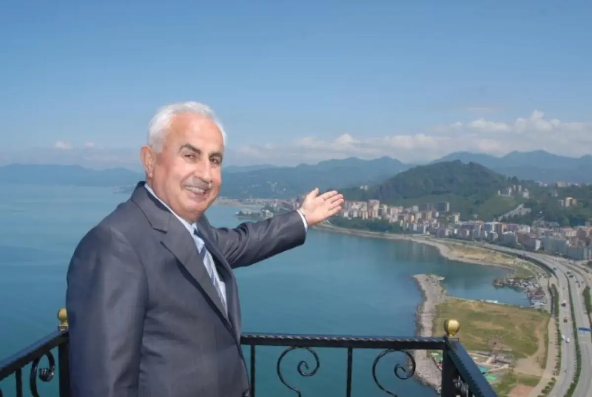 Giresun\'da Vali Dursun Ali Şahin Rekor Kırdı