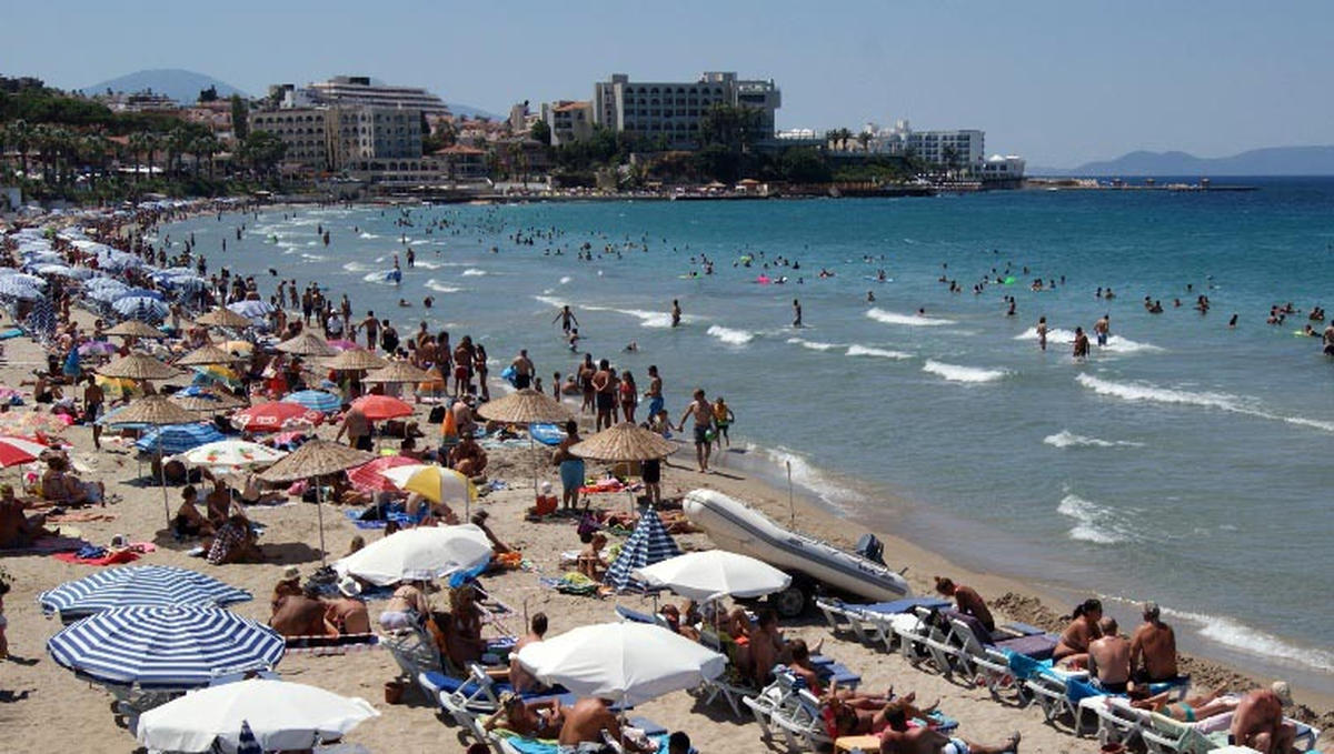 Kuşadası\'nda Bayram Bereketi
