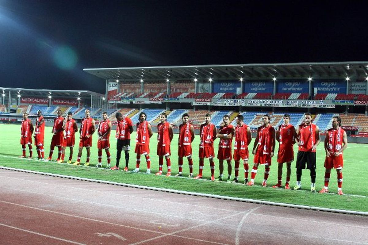 Medical Park Antalyaspor\'da İmza Şov