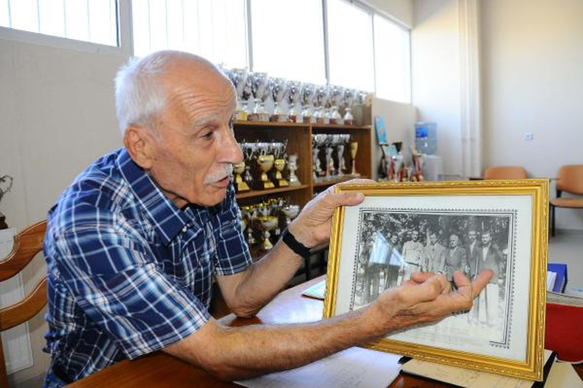 81 Yaşında, 32 Milli Sporcu Yetiştirdi