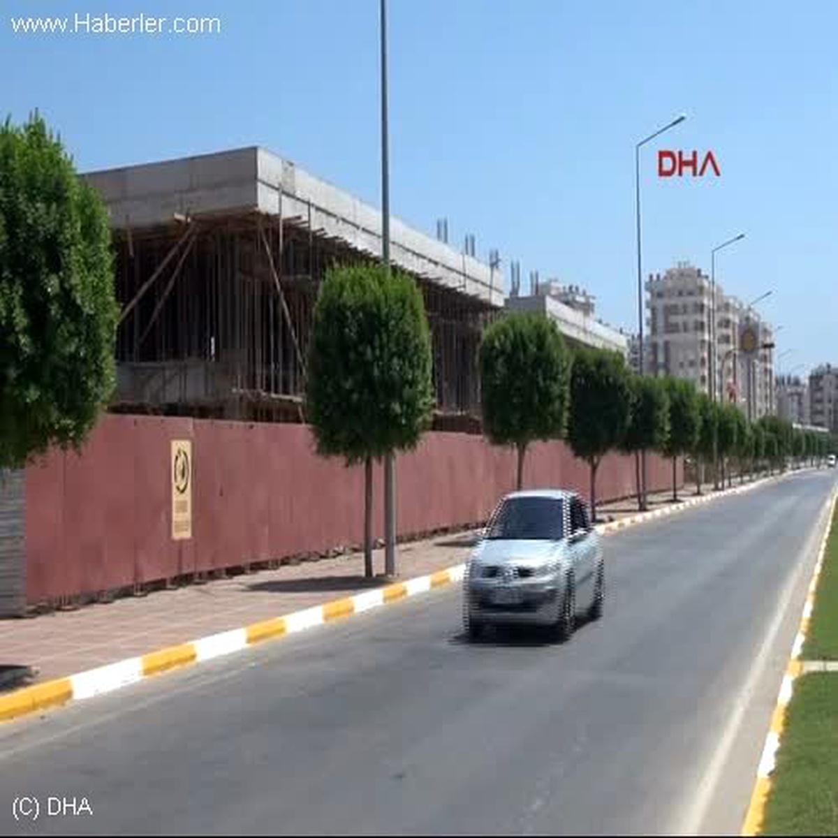 Antalya Baykal\'ın Antaya\'daki Arazisine İş Merkezi Yapılıyor