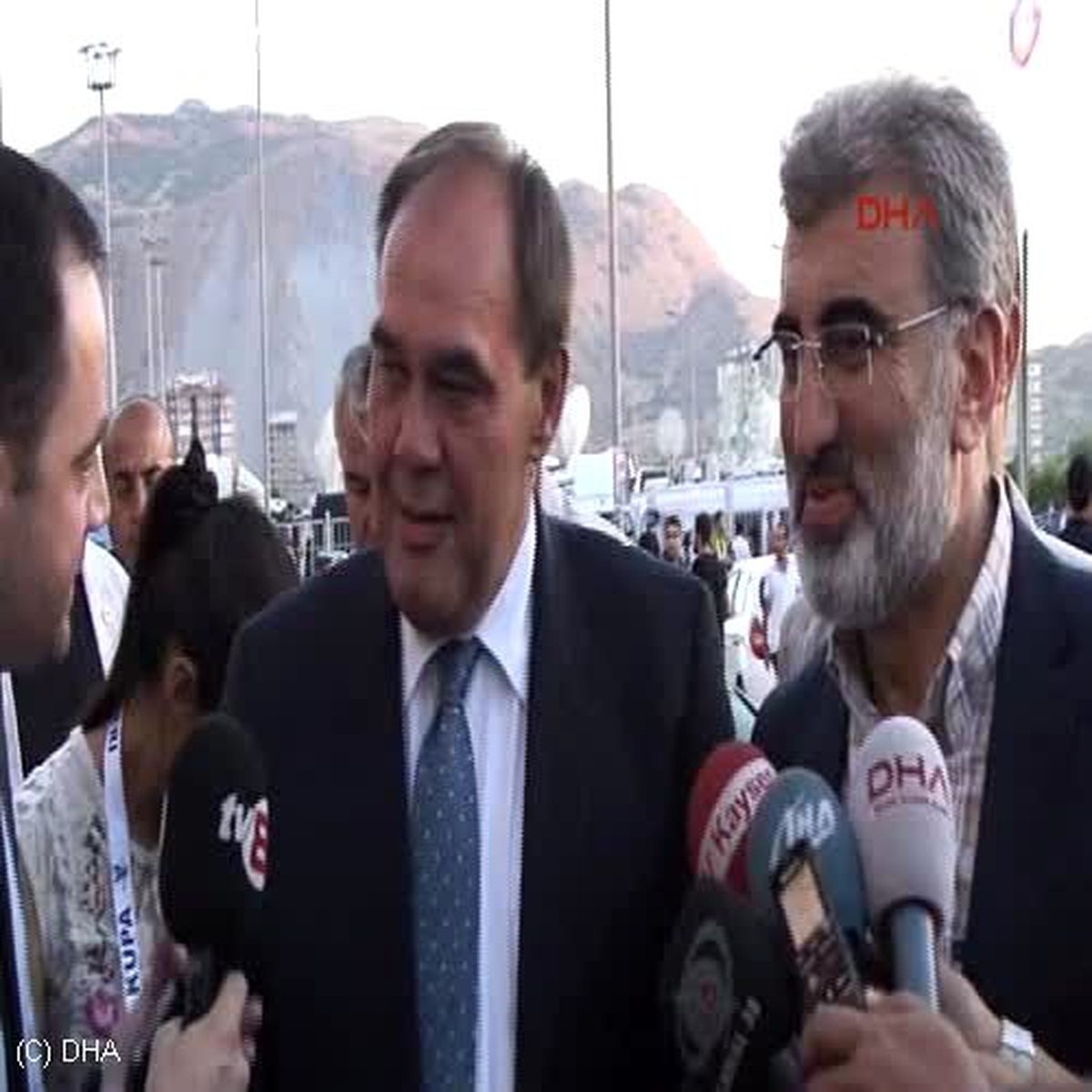 Bakan Suat Kılıç İnşallah Kazanan Türk Futbolu ve Seyircisi Olur