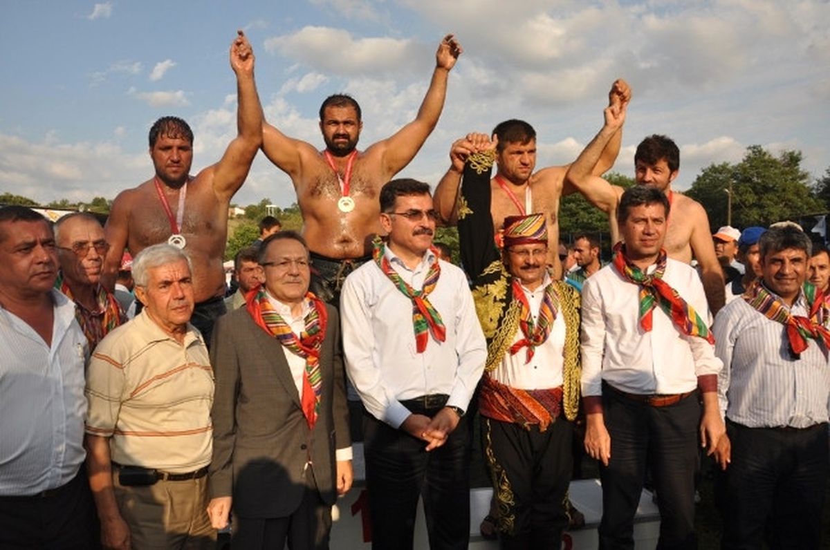 Balıkesir Kurtdere Güreşleri Yapıldı