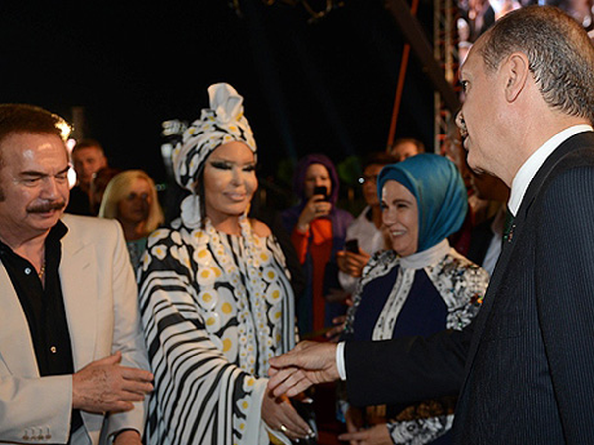 Bülent Ersoy: Ajda Pekkan\'ı Allah Islah Etsin!