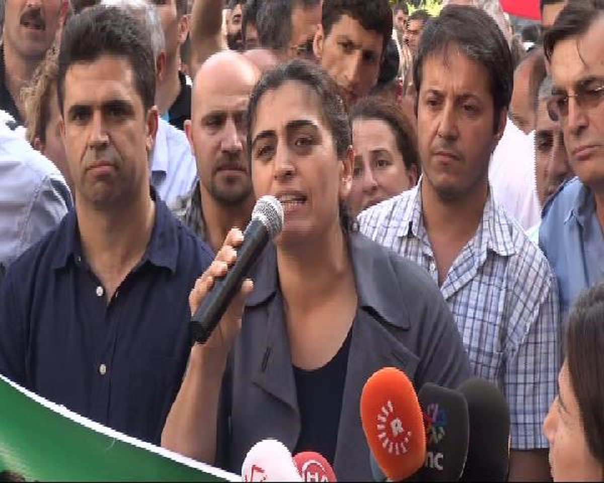 Galatasaray Meydanı\'nda \'Rojava\' Protestosu