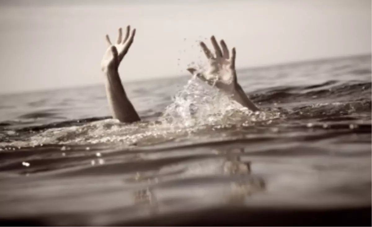 İstanbul\'da 4 Kişi Boğuldu, 2 Kişi İse Kayıp