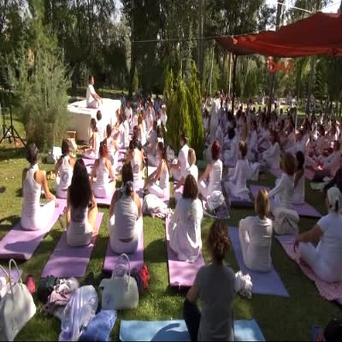 Kapadokya\'da Yoga Festivali Düzenlendi