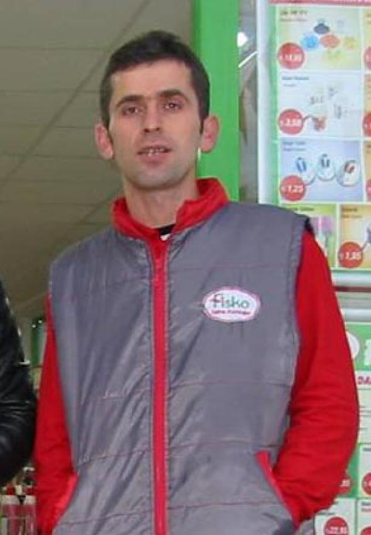 Kayınpederini ve Kayınvalidesini Öldürdü, Baldızını Yaraladı