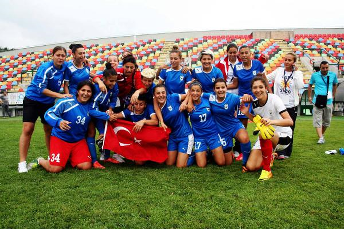 Konak Belediyespor Zafer Sarhoşu