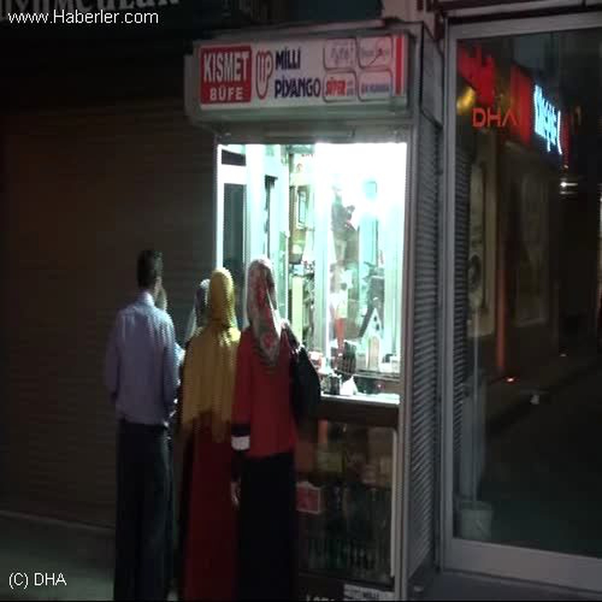 Konya 13 Yaşındaki Çocuk Gaspçıya Biber Gazıyla Direnmiş