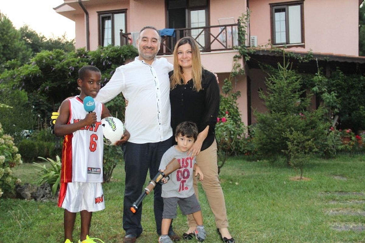 Renklerin Kardeşliği