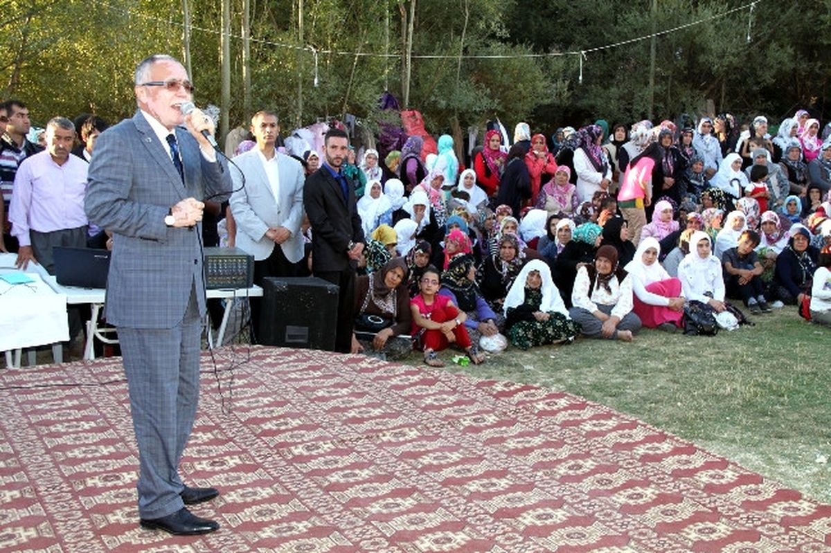 Sadık Yakut Sarız ve Pınarbaşı\'da Vatandaşlarla Bayramlaştı