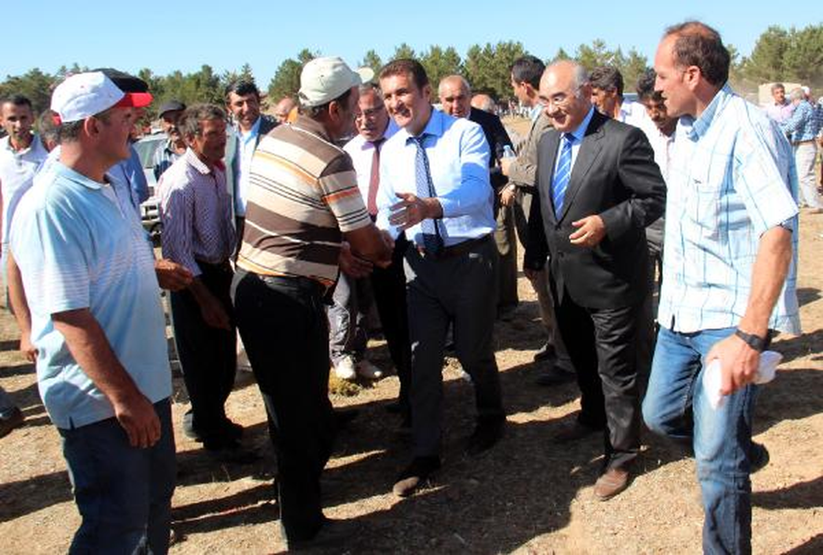 Sarıgül, Sivas\'ta Yayla Şenliğine Katıldı