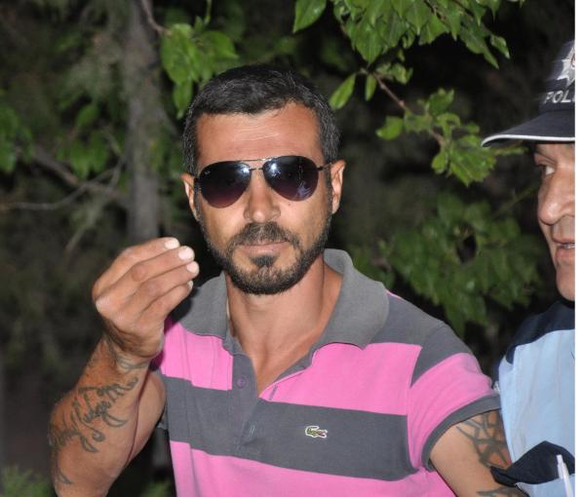 Sığınma Evindeki Eski Eşiyle Görüşemeyince Çatıya Çıktı