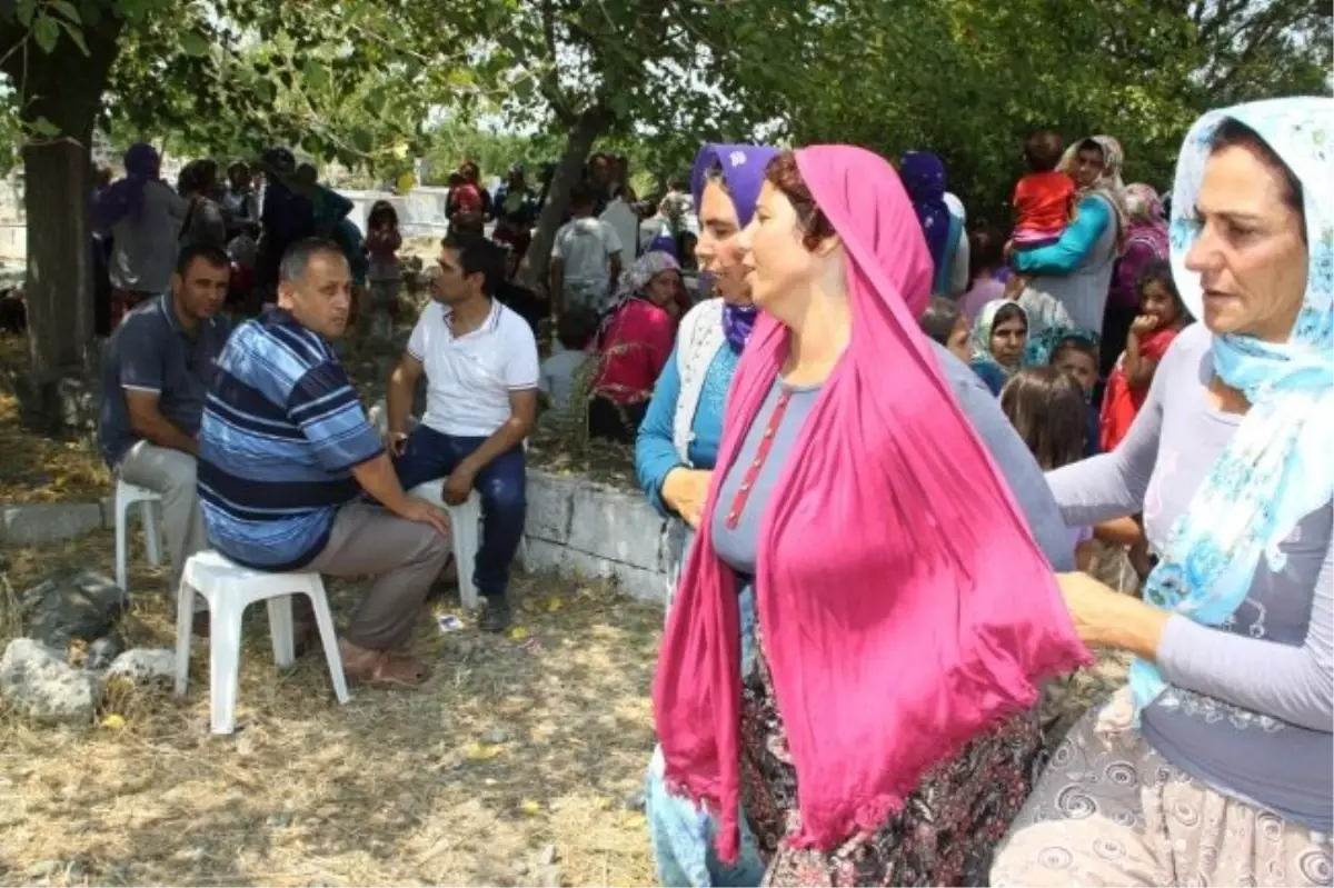 Boğulan Tarım İşçisi Kuzenler Toprağa Verildi