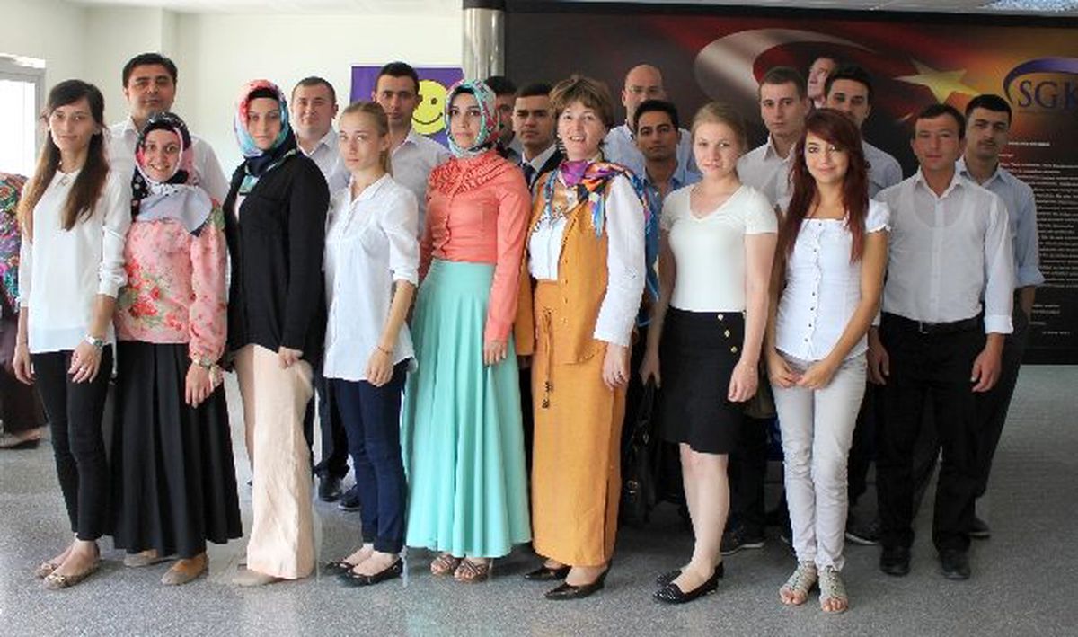Canbasoğlu\'nun Eski Öğrencileri Memur Oldu