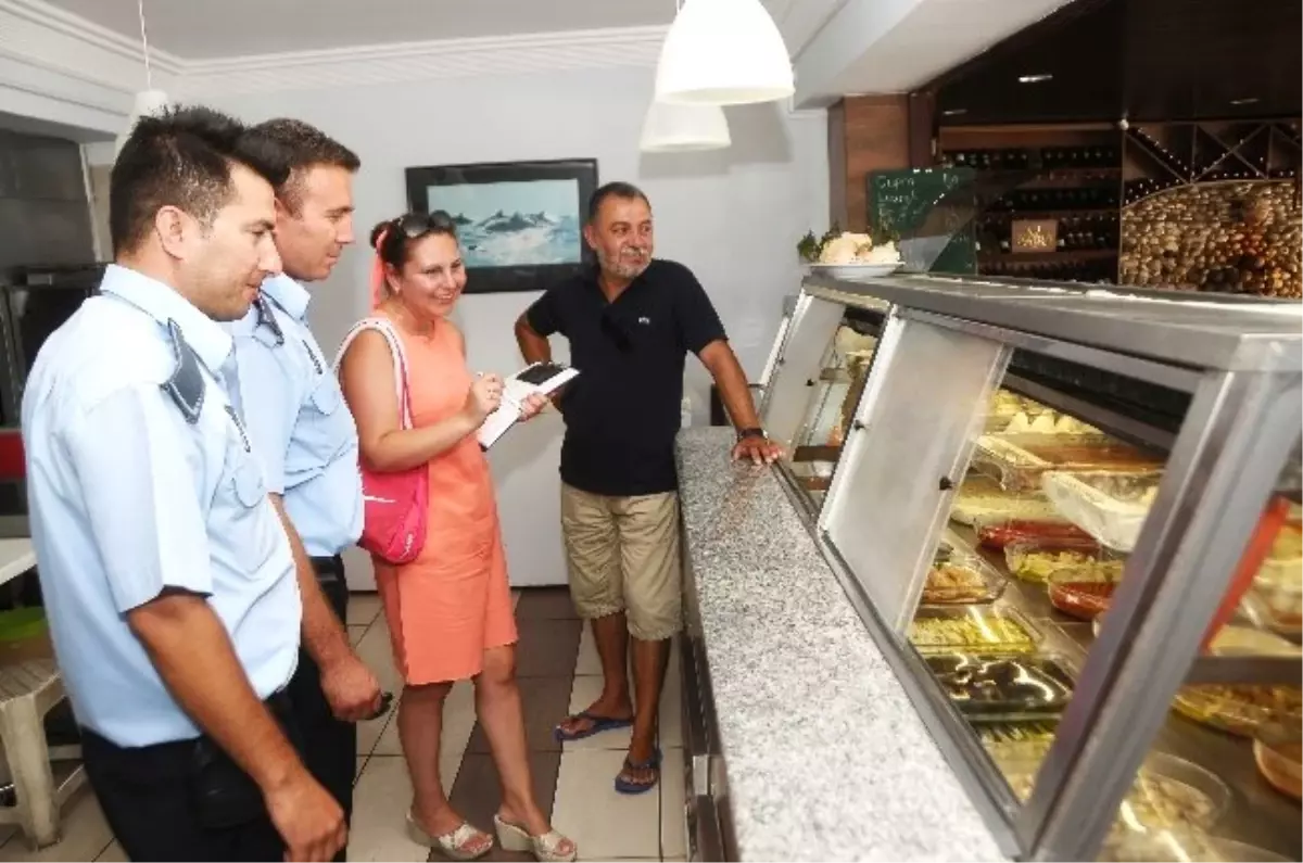 Çeşme Belediyesi Balık Restoranlarını Denetledi