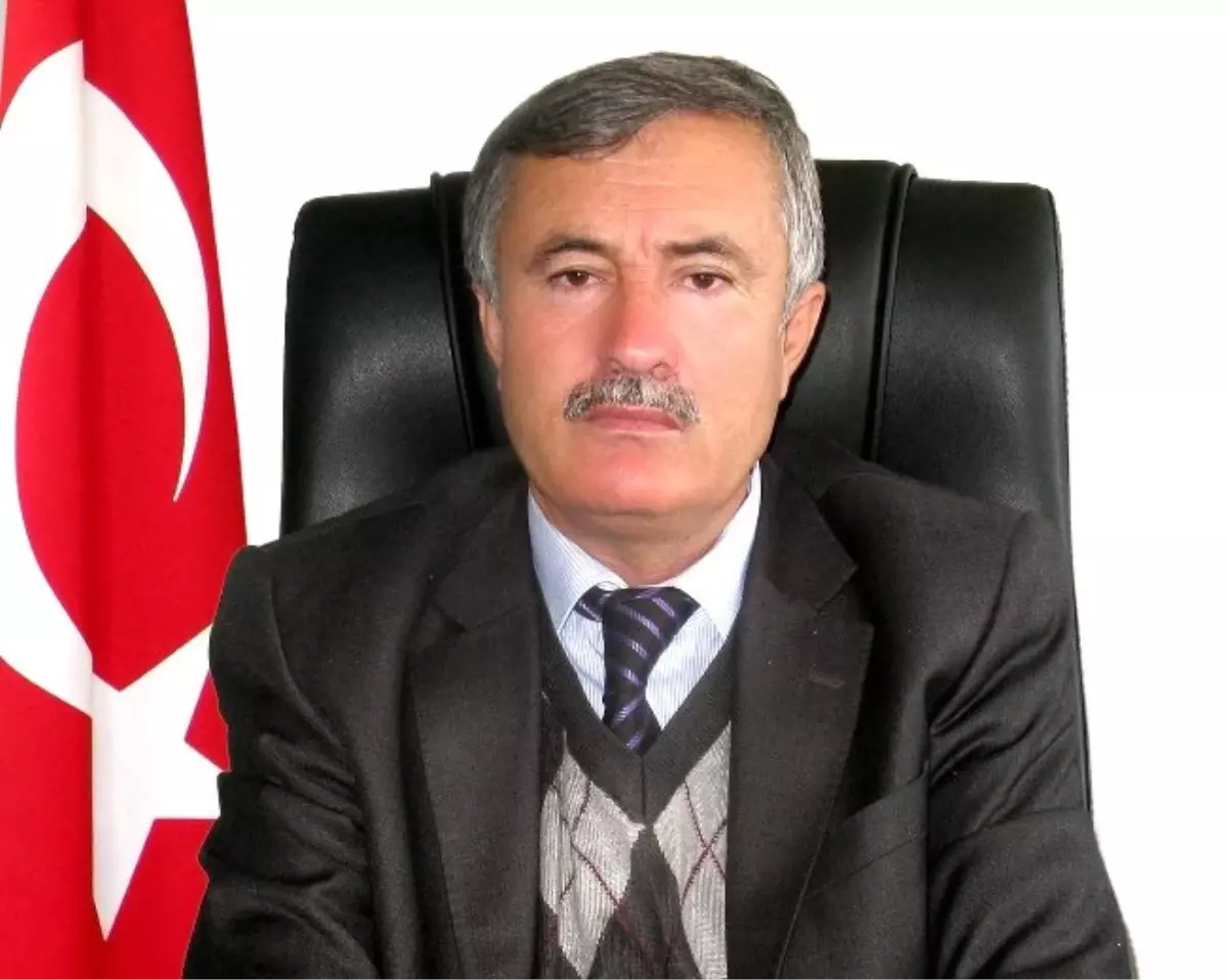 Okulda Kalp Krizi Geçiren Müdür Hayatını Kaybetti