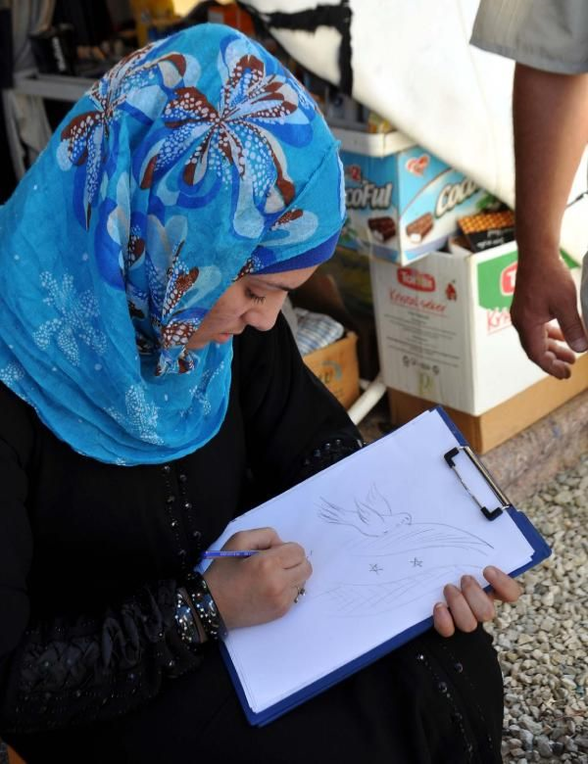 Suriyeli Kızın Ressam Olma Hayali Savaşa Takıldı