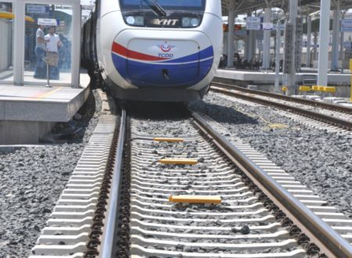 YHT Anadolu Kentlerini Ateşleyecek