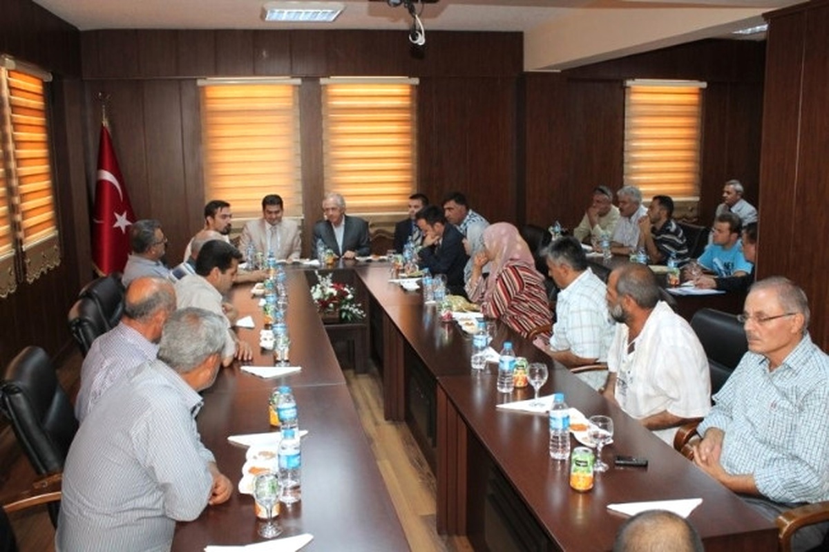 ABD\'li Senatörden Konteyner Kente Ziyaret