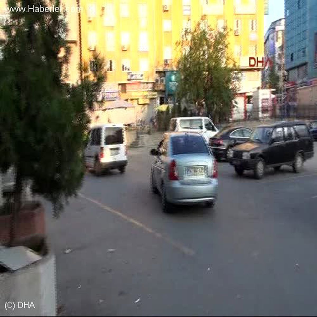 Cesetleri Bulunan 2 Suriyeli\'nin Ev Arkadaşı Tutuklandı