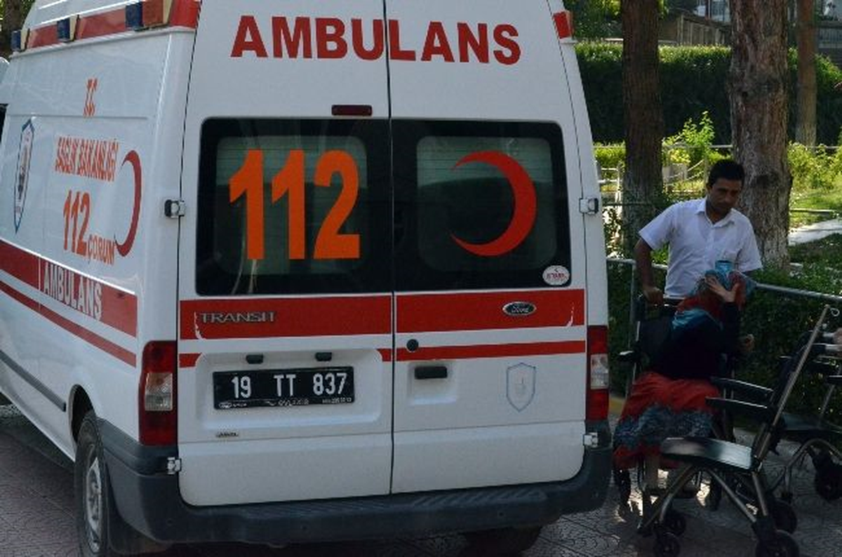 Çorum\'da Trafik Kazası: 6 Yaralı