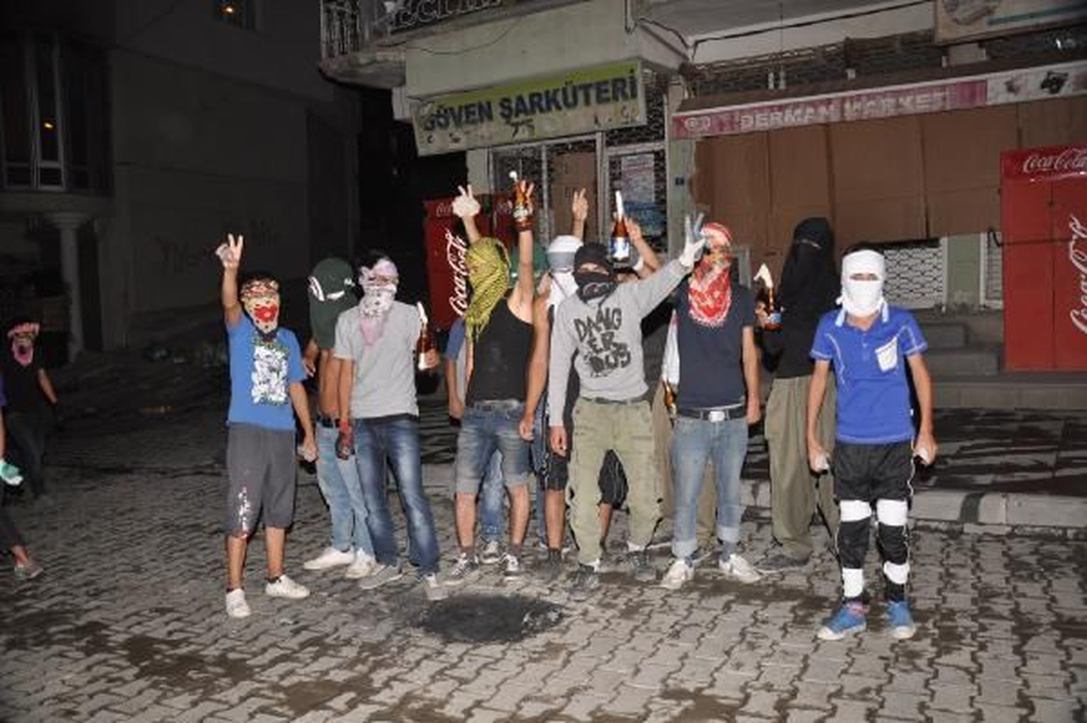 Hakkari\'de 15 Ağustos ve Suriye Gerginliği