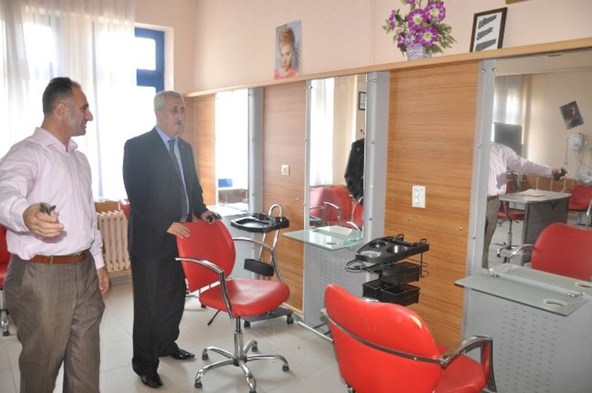 İnegöl\'deki Meslek Liselelerinin Başarısı Son Yıllarda Arttı