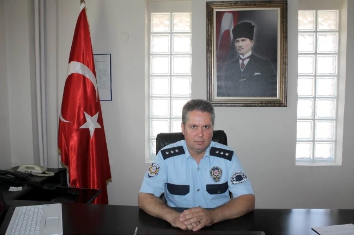 Manyas Emniyet Amirliğine Atanan Bozdemir Göreve Başladı
