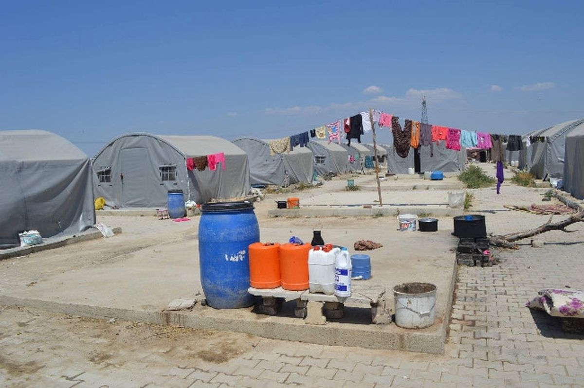 (Özel Haber) Mevsimlik İşçiler Mülteciler Gibi Yaşıyor