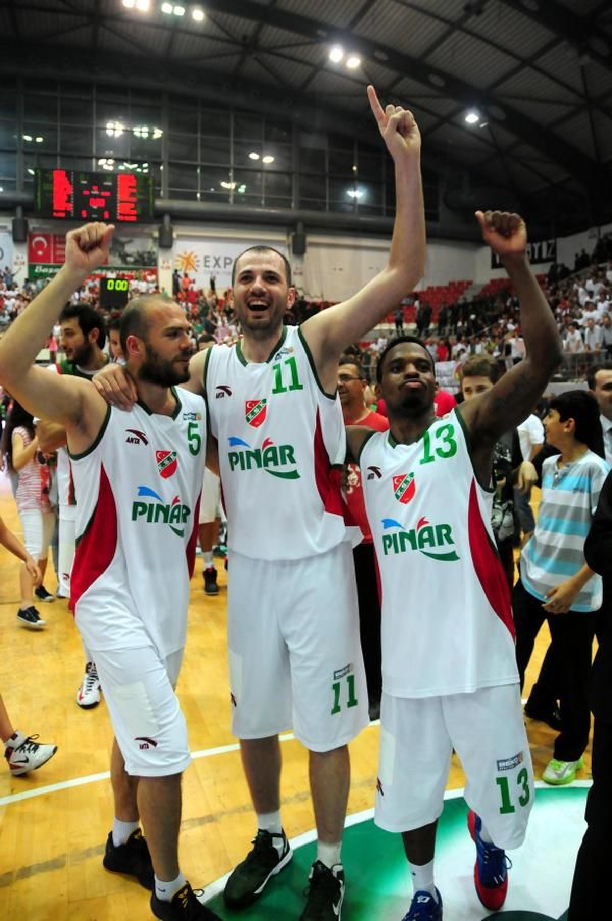 Pınar Karşıyaka\'ya Fiba\'dan Ültimatom