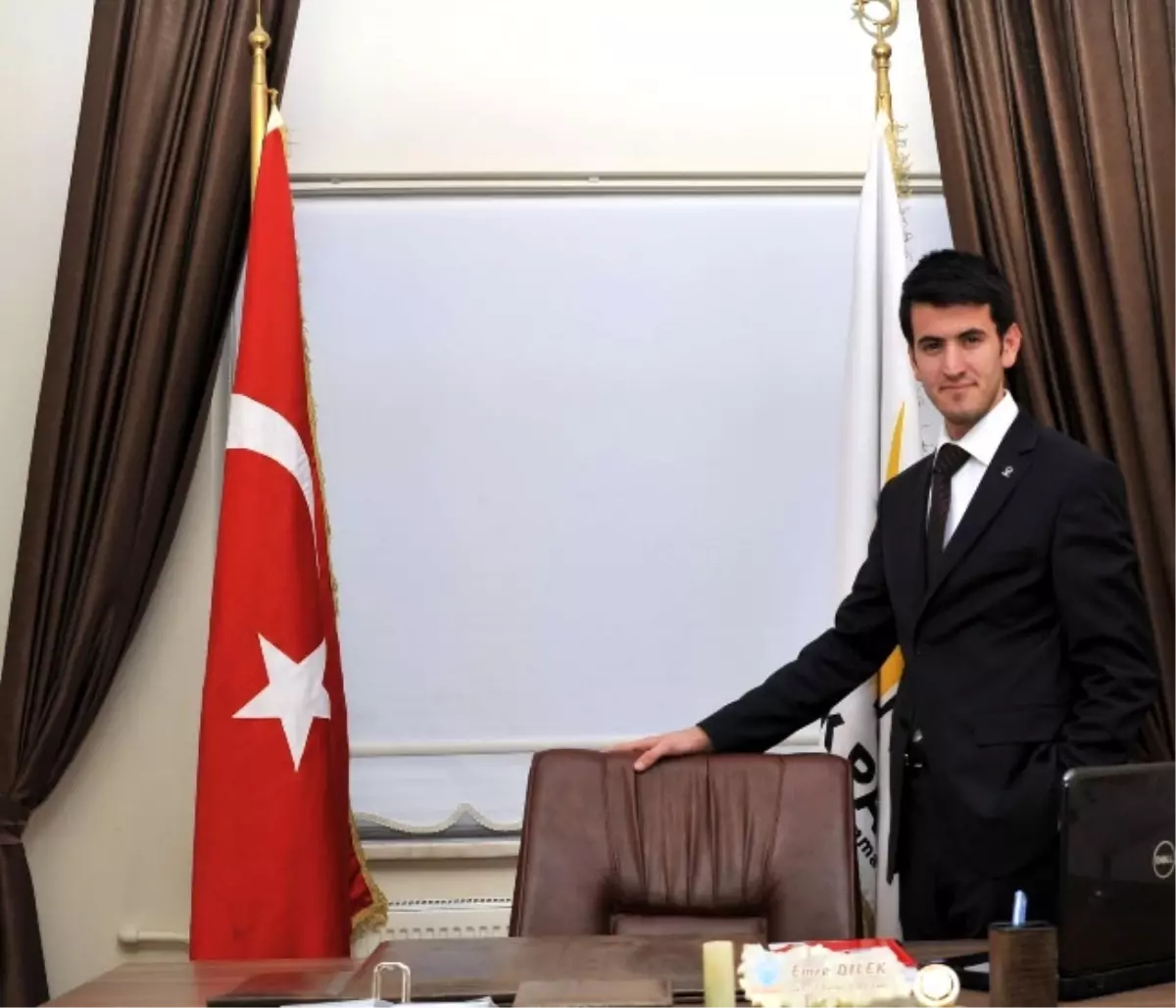 AK Parti On İkinci Yılında