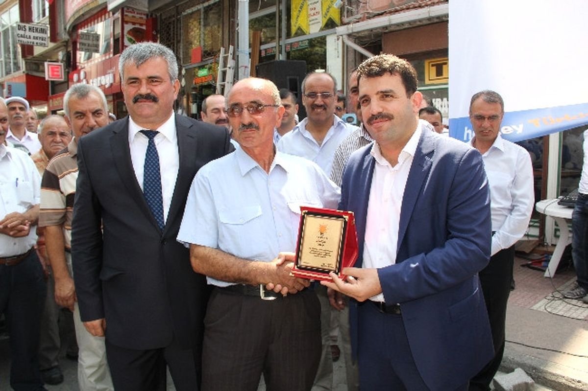 Ak Partiden 12. Kuruluş Yıl Dönümü Kutlaması