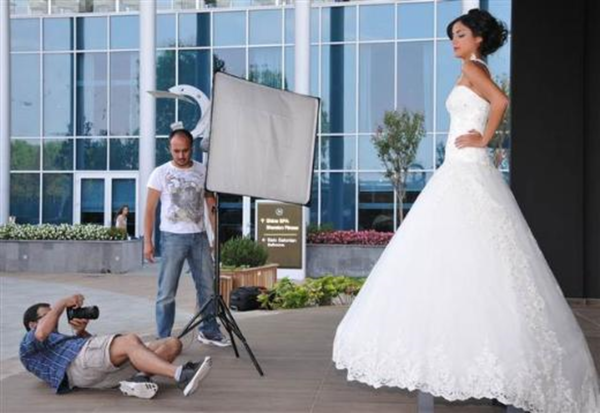 Aşkı İçin Yerlerde Sürüklendi