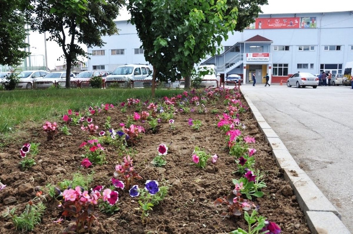 Gençlik Sporun Bahçesi Çicek Açtı