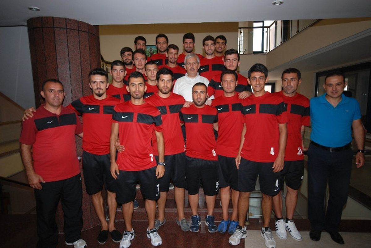 Kumluca Belediye Spor Kamp Çalışmalarına Devam Ediyor