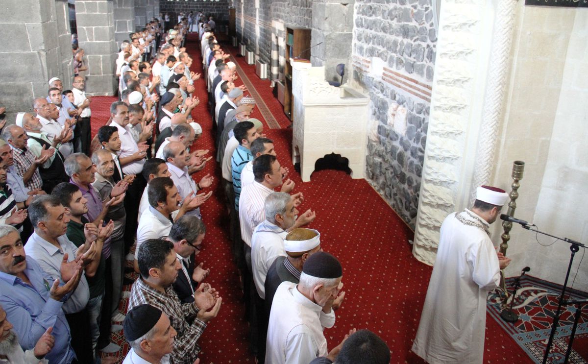 Mısır\'da Darbe Karşıtlarına Yönelik Katliam