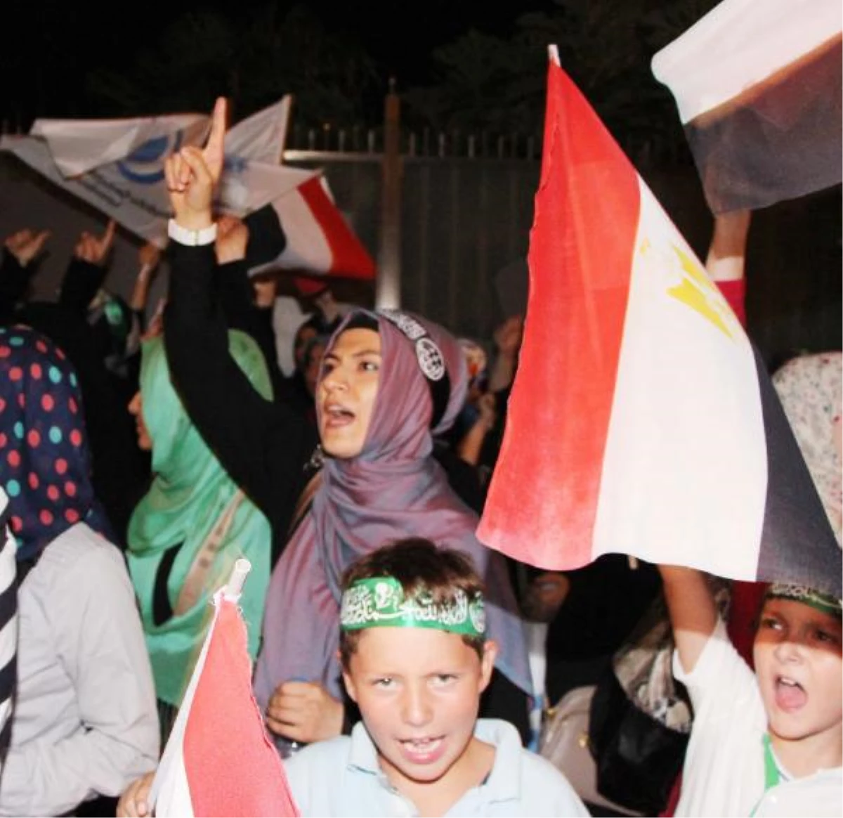 Mısır\'daki Olayları Protesto Ettiler