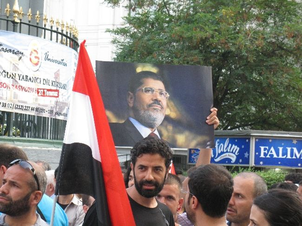 Taksim\'de Mısır Protestosu (1)