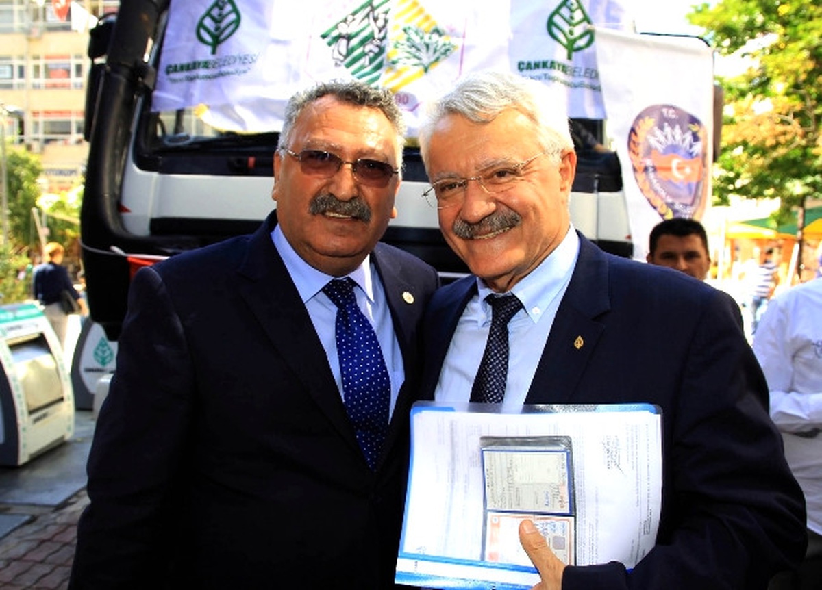 Tanık\'ın Hizmetleri Çankaya Sınırlarını Aştı