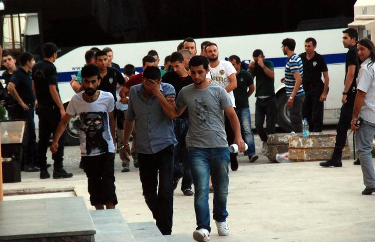 Torbacı Operasyonunda 27 Kişi Tutuklandı
