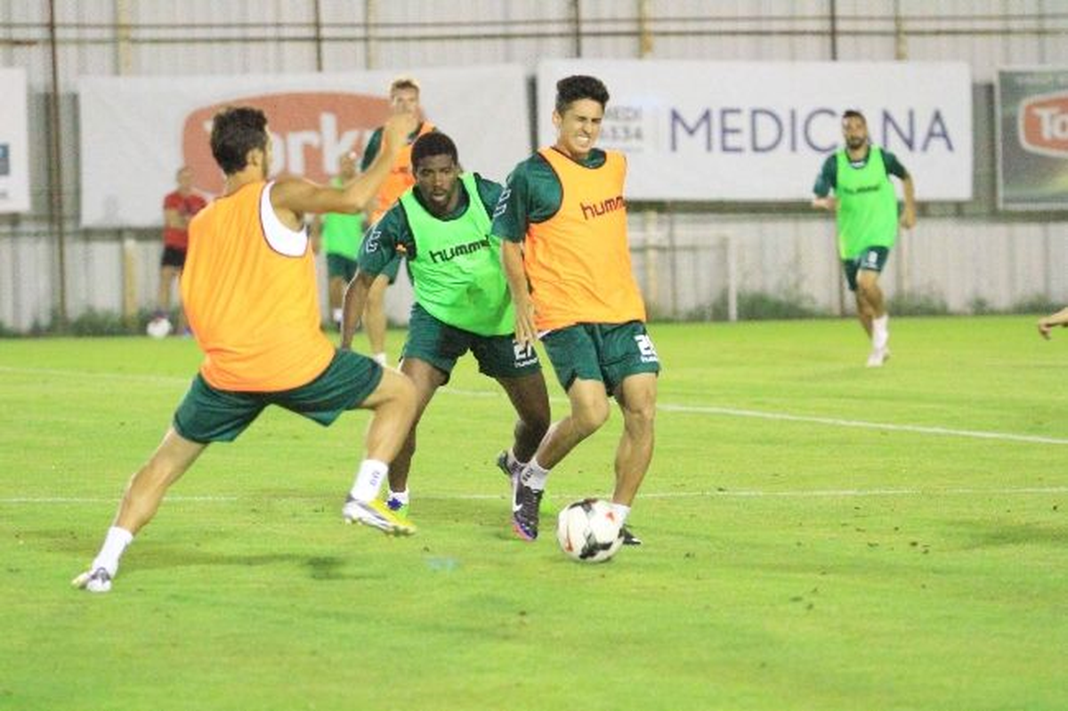 Torku Konyaspor, Fenerbahçe Maçı Hazırlıklarına Başladı
