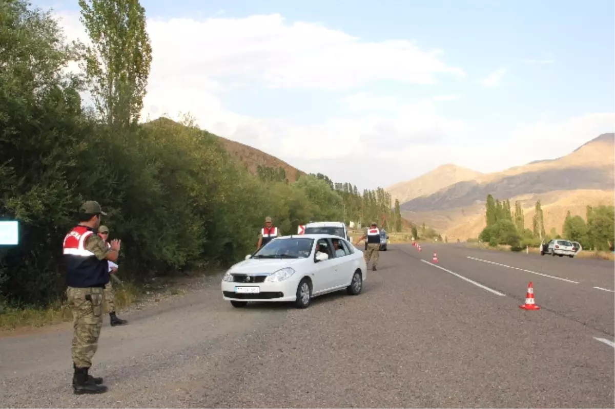 Trafik Timleri Denetimlerini Artırdı