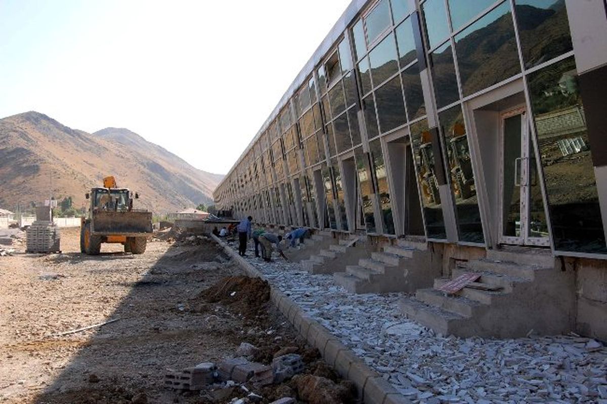 Bitlis\'e 7 Milyon Liralık Hal Binası Yapılıyor