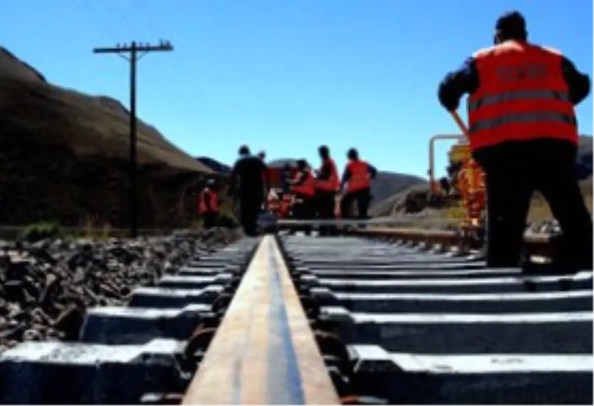 Erzurum - Ermenistan Arası Tren Hattında Bakım Çalışması